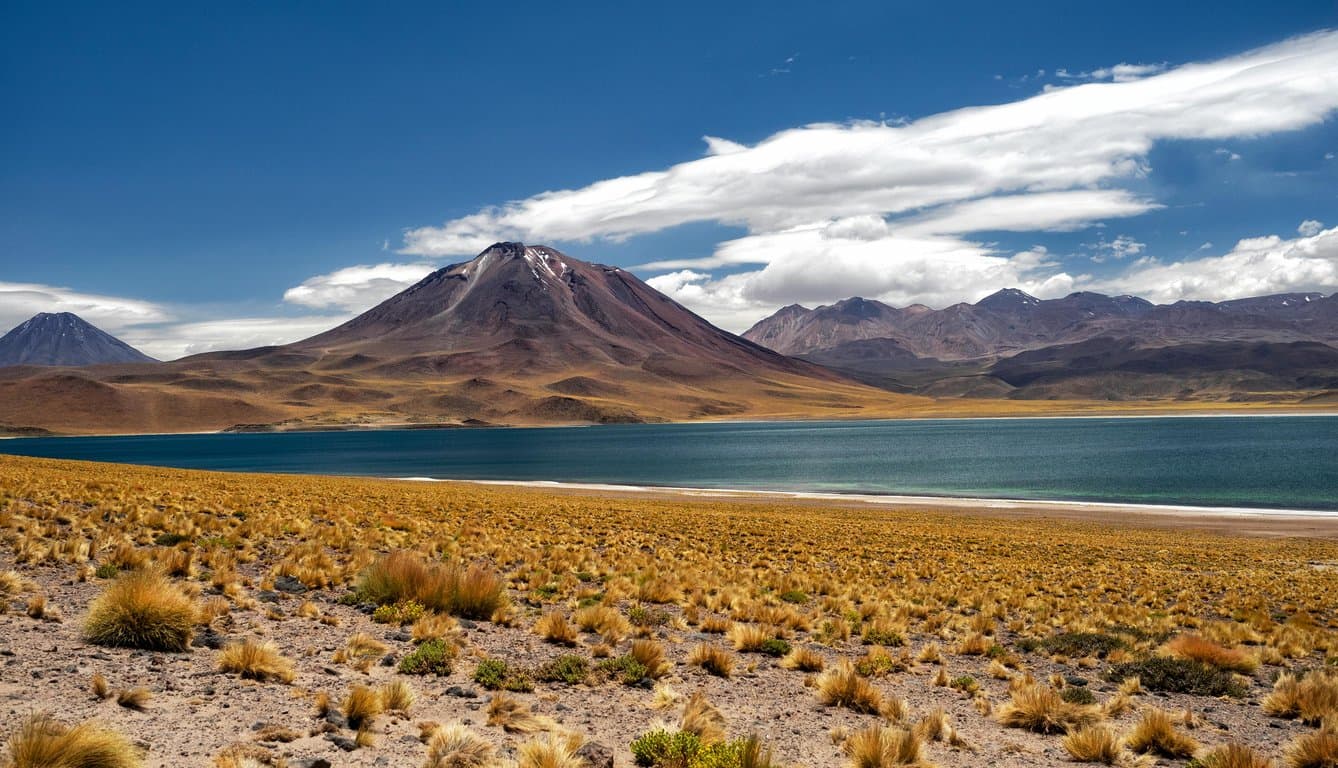 Chile de Norte a Sur: 10 Experiencias que Cambiarán tu Forma de Ver el Mundo